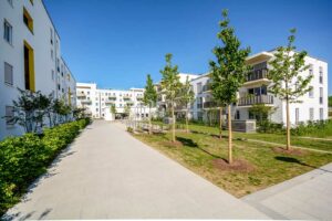 habitat dense dans un quartier d'une ville dans l'Ain