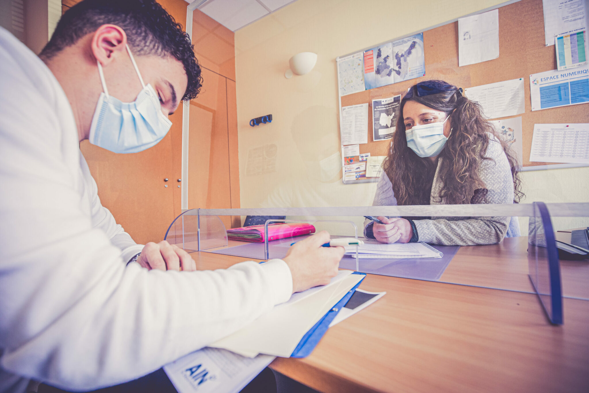 Ain. Des oxymètres offerts à l'hôpital de Fleyriat: à quoi ça sert?